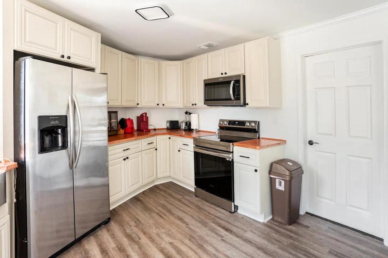 Peaceful Lydia Hide-O-Way - Unwind Near Beach, Breakfast, Spa & Go-Karts! Panama City Beach Exterior photo