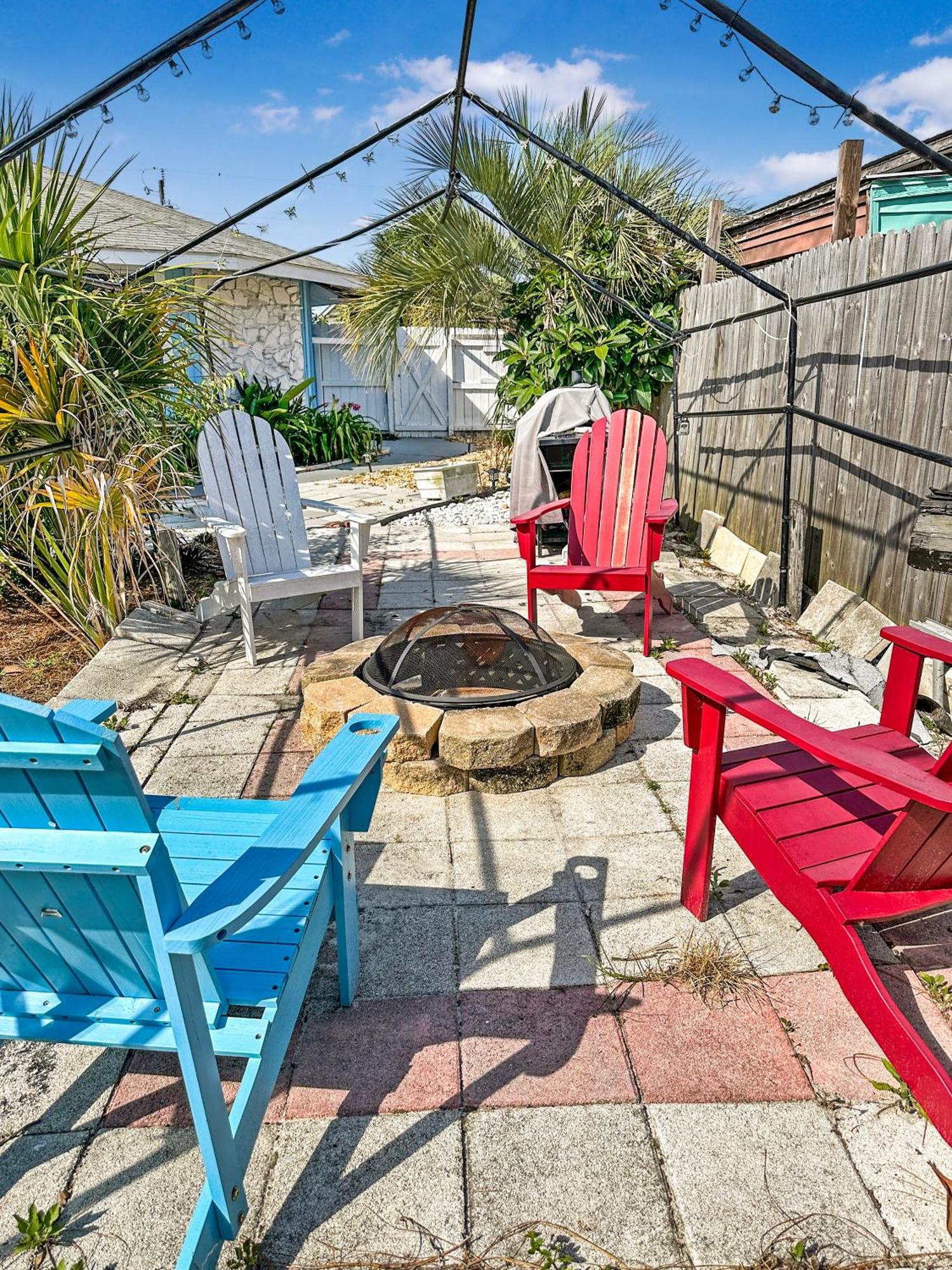 Peaceful Lydia Hide-O-Way - Unwind Near Beach, Breakfast, Spa & Go-Karts! Panama City Beach Exterior photo